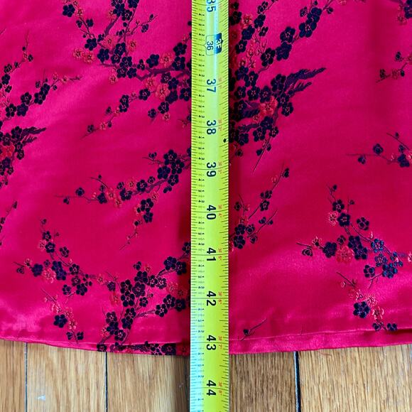 Vintage 1980s Chinese Brocade Cheongsam Dress Red/Black Satin Silk with Slip - Picture 13 of 16